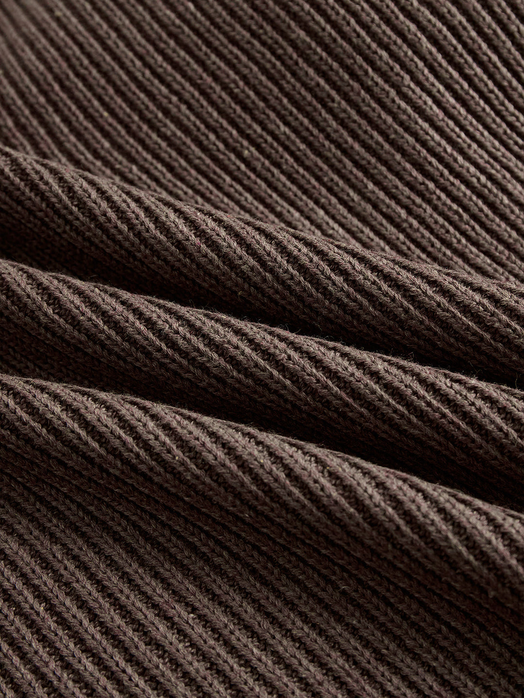 Valesyn - スタイリッシュなカジュアルセータードレス