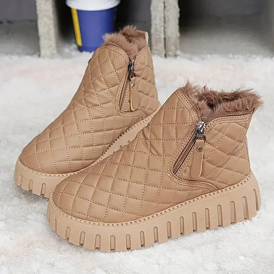 Norissa - スタイリッシュなカジュアルブーツ