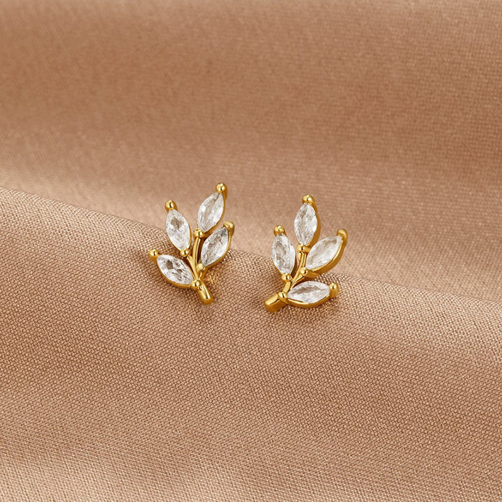 クリスタルリーフ ピアス