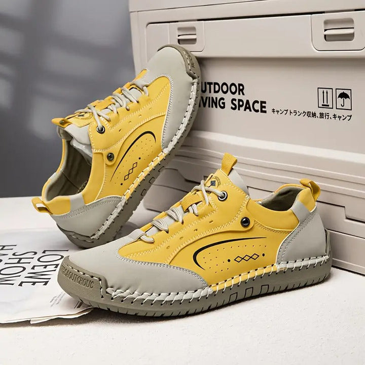 Cyrinae - スタイリッシュなカジュアルシューズ