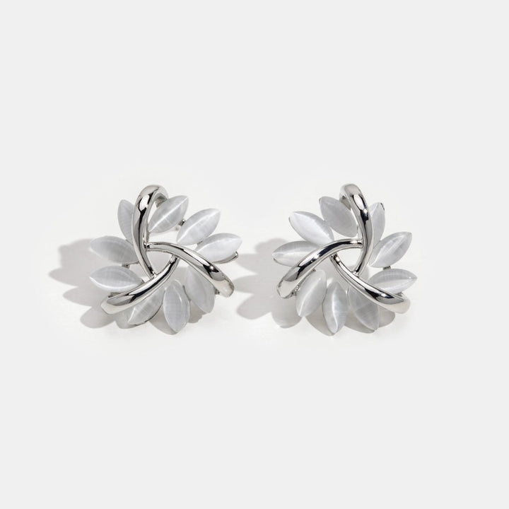 オパールの花柄シルバーイヤリング